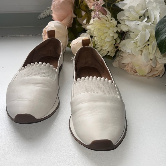 Kenneth Cole~White Leather~Gentle Souls~Size 6.5 - Picture 8 of 8